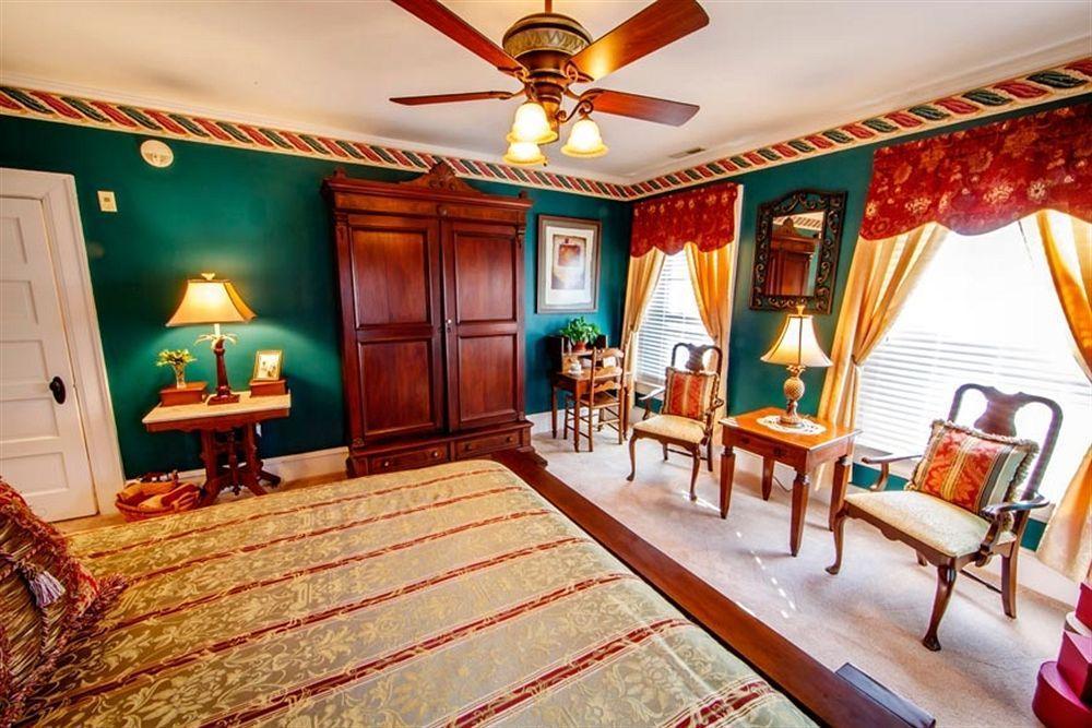 Bay Haven Inn Of เคปชาร์ลส์ ภายนอก รูปภาพ