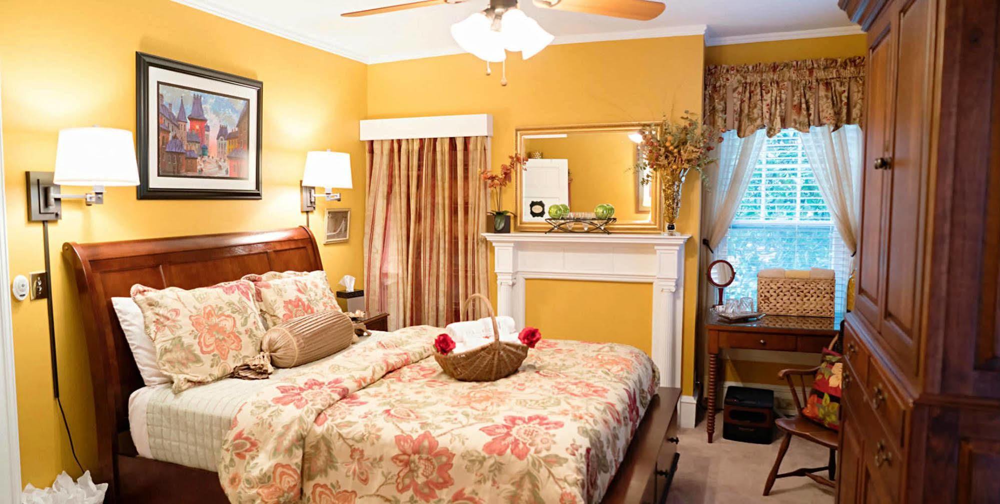 Bay Haven Inn Of เคปชาร์ลส์ ภายนอก รูปภาพ